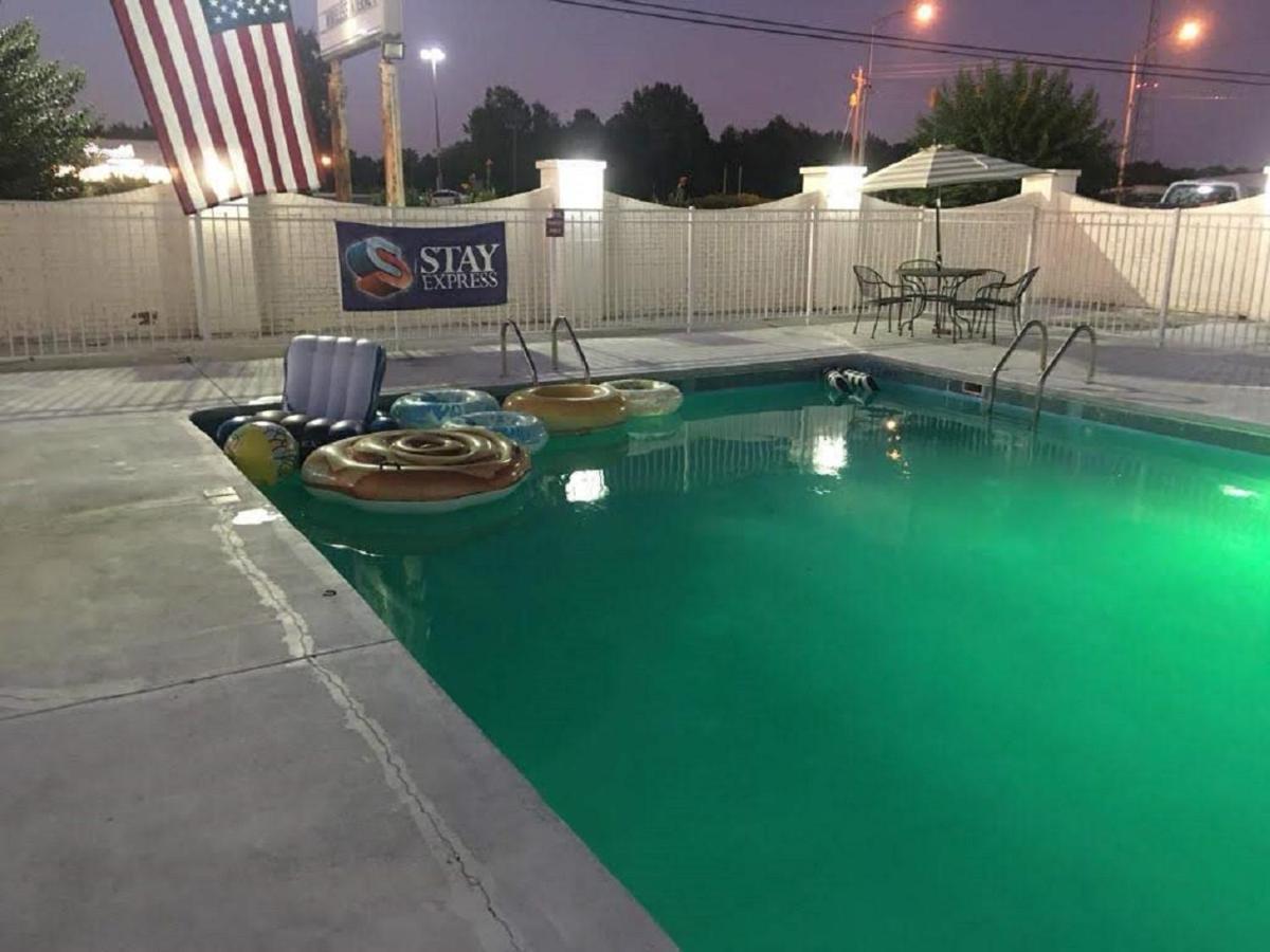 Stay Express Inn & Suites Demopolis Dış mekan fotoğraf
